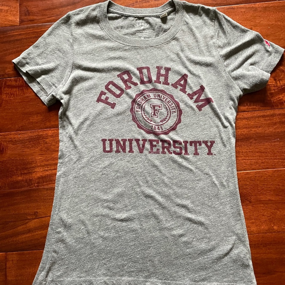 Fordham University League Women’s Medium Shirt